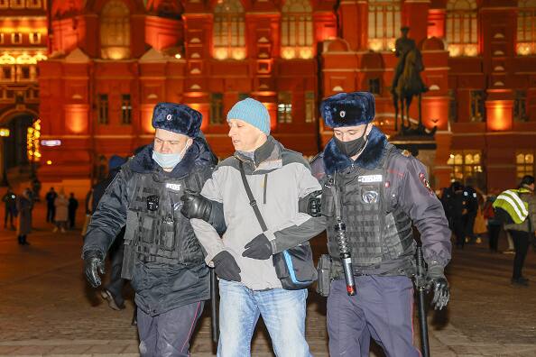 Russia Ukraine War: Ukraine president claims leakage or blast in nuclear may be harmful for Europe Russia Ukraine War: યુક્રેનના રાષ્ટ્રપતિ ઝેલેન્સકીનો દાવોઃ પરમાણુ પ્લાન્ટમાં વિસ્ફોટક કે લીકેજથી સમગ્ર યુરોપમાં મચશે હાહાકાર