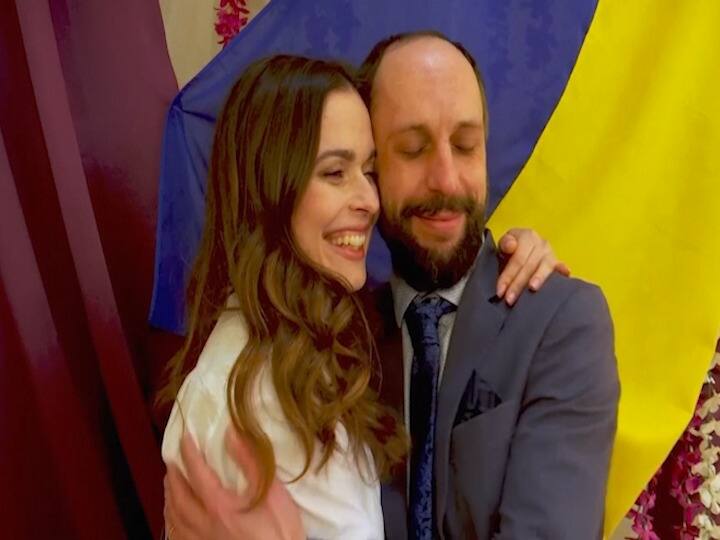 युक्रेन-रशियामध्ये युद्ध सुरू आहे.