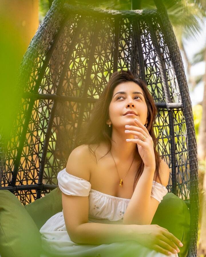 రాశిఖన్నా ఫొటోలు (Courtesy : Raashi khanna Instagram)
