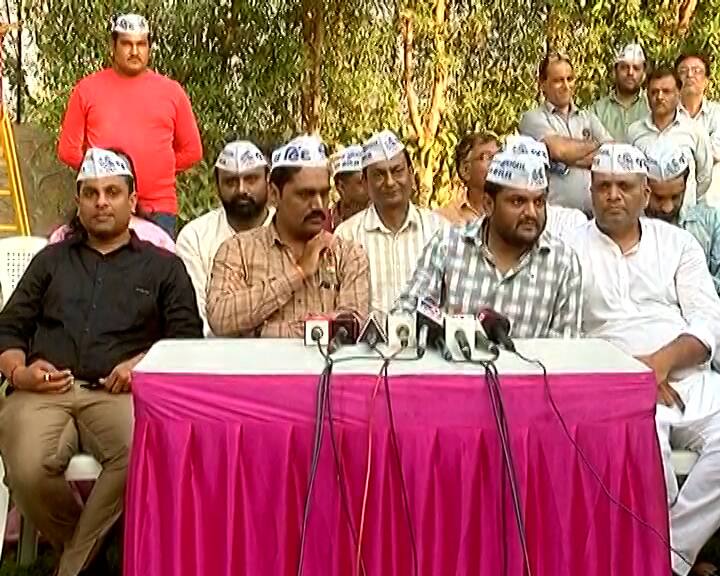 Patidar andolan  If the case is not withdrawn by March 23 will be agitation again પાટીદાર અનામત આંદોલનને લઈને મહત્વના સમાચાર, અલ્પેશ કથીરિયાએ કહ્યું, - 23 માર્ચ સુધીમાં કેસ પરત નહી ખેંચાય તો.......