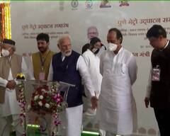 Pm Modi In Pune : नरेंद्र मोदींच्या सभेत अजित पवार आणि देवेंद्र फडणवीस एकाच मंचावर ABP Majha