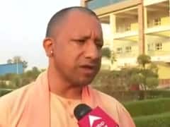 Booster Dose For Free: यूपी में कोरोना के खिलाफ बूस्टर डोज अभियान का आगाज, क्या बोले CM Yogi ?