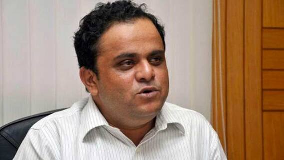 Ukraine Russia War: 'কেন্দ্র সরকার মানুষের দুঃখ দুর্দশা বোঝে না', কটাক্ষ ব্রাত্য বসুর | Bangla News