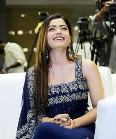 ਐਵੇਂ ਹੀ ਨਹੀਂ ਨੈਸ਼ਨਲ ਕ੍ਰਸ਼ ਕਹਿਲਾਉਂਦੀ ਰਸ਼ਮਿਕਾ ਮੰਦਾਨਾ, ਸਮਾਈਲ ਨਾਲ ਉਨ੍ਹਾਂ ਦਾ ਫੈਸ਼ਨ ਸੈਂਸ ਵੀ ਢਾਹੁੰਦਾ ਕਹਿਰ