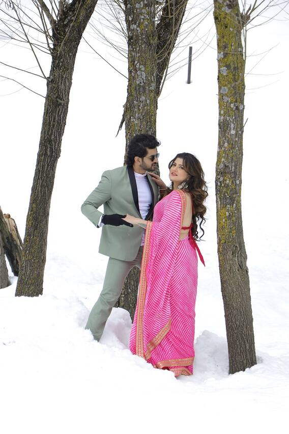 কাশ্মীরে ওম-শ্রাবন্তীর শ্যুটিং