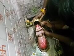 Bihar News: नंदी के जल पीने के दावे पर मंदिर में लगी भीड़, भोलेनाथ की सवारी को खुश करने में जुटे भक्त