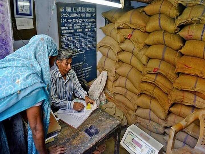 ration card holders can get ration without original ration card only by aadhaar number હવે Ration Card વિના પણ લઈ શકશો રાશનનો લાભ, સરકારે સંસદમાં કરી આ મોટી જાહેરાત!