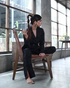 Madonna Sebastian: మడోనా రెట్రో లుక్, నెటిజన్లు ఫిదా