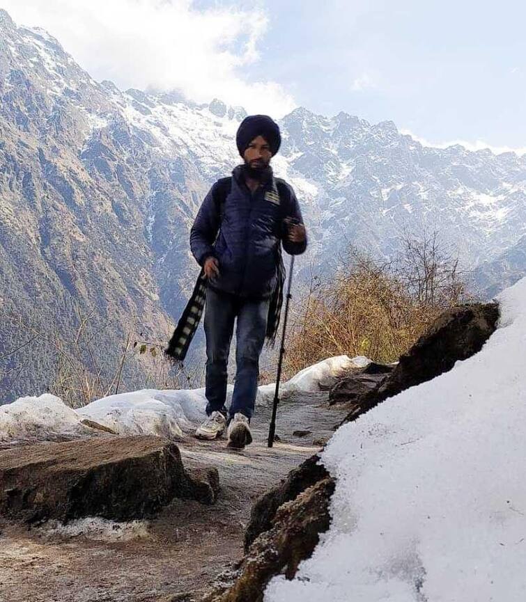 Ropar Davinder Bajwa went on Mount Everest Base Camp ਰੋਪੜ ਦੇ ਦਵਿੰਦਰ ਬਾਜਵਾ ਨੇ ਵਧਾਇਆ ਪੰਜਾਬੀਆਂ ਦਾ ਮਾਣ