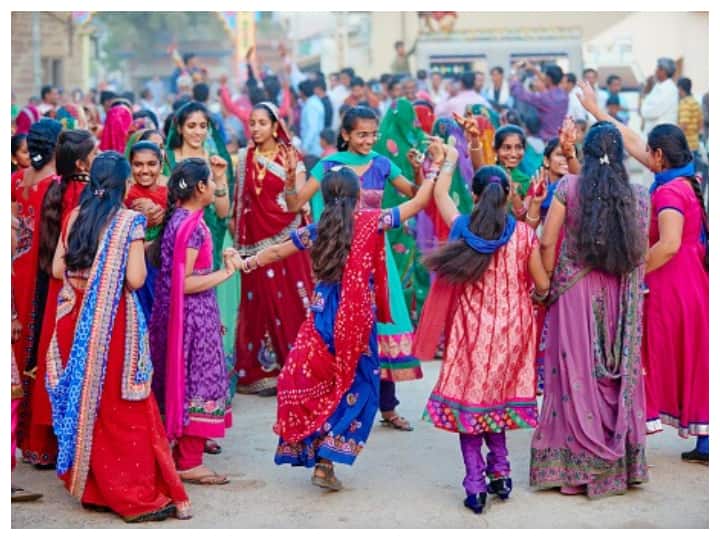 Tamil Nadu: Couple Performs 'Puberty Ceremony' For 21-Year-Old Trans Daughter Tamil Nadu: Couple Performs 'Puberty Ceremony' For 21-Year-Old Trans Daughter