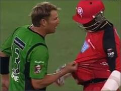 Watch: जब लाइव मैच में गुस्से से आग बबूला हुए शेन वॉर्न, वेस्टइंडीज के इस क्रिकेटर से की हाथापाई; देखें कैसी थी भिड़ंत