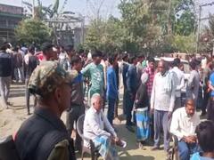 Muzaffarpur Murder: बिहार के मुजफ्फरपुर में दुकानदार की गला रेत कर हत्या, भीड़ ने हत्यारे को भी पीट-पीटकर मार डाला