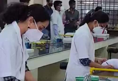 New Medical Colleges in Telangana: తెలంగాణ బడ్జెట్ లో కొత్త వైద్యకళాశాలలకు ఆమోదం| ABP Desam
