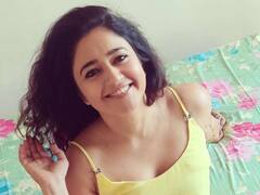 Poonam Bajwa Photos: గ్లామర్ డోస్ పెంచిన నాగార్జున పీఏ