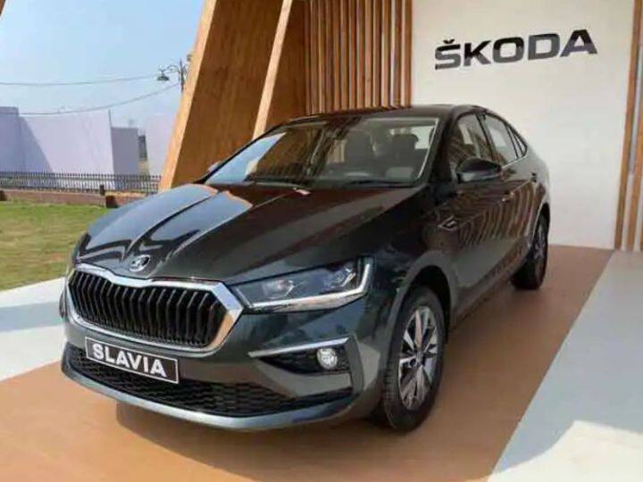 स्कोडा स्लाव्हिया (Slavia) असं या कारचं नाव आहे.