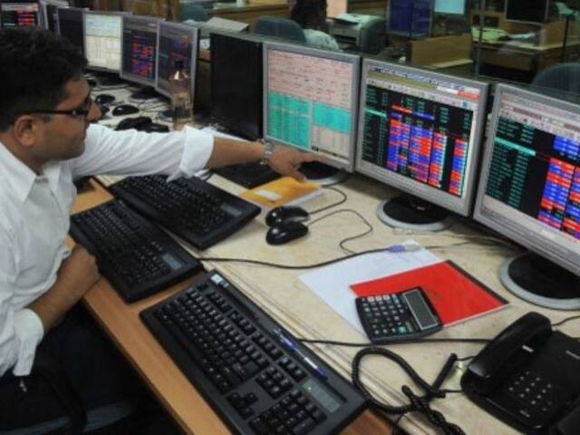 Markets Snap 4-Day Losing Streak, Sensex Finishes 581 Points Higher; Nifty Above 16,000