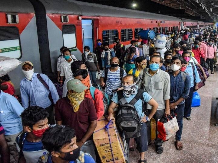 Chhattisgarh: Railways is running Holi Festival Express train, check full schedule ANN Chhattisgarh: होली में घर जाना है तो देख लीजिए ट्रेन का शेड्यूल, रेलवे चलाएगा होली फेस्टिवल एक्सप्रेस