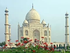 Valentine's Day 2023: वैलेंटाइन डे मनाना चाहते हैं यादगार? यूपी की इन 5 जगहों पर जाकर पार्टनर को कराएं स्पेशल फील