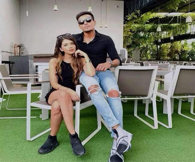 Indian cricketer Rahul Chahar will take seven rounds with fashion designer Ishani Johar on this day ਭਾਰਤੀ ਕ੍ਰਿਕਟਰ ਰਾਹੁਲ ਚਾਹਰ ਫੈਸ਼ਨ ਡਿਜ਼ਾਈਨਰ ਇਸ਼ਾਨੀ ਜੌਹਰ ਨਾਲ ਇਸ ਦਿਨ ਲੈਣਗੇ ਸੱਤ ਫੇਰੇ