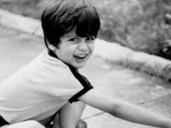 फोटो में शरारत करता दिख रहा ये बच्चा बॉलीवुड का सबसे खतरनाक और रोमांटिक सिंह है, पहचाना क्या ?