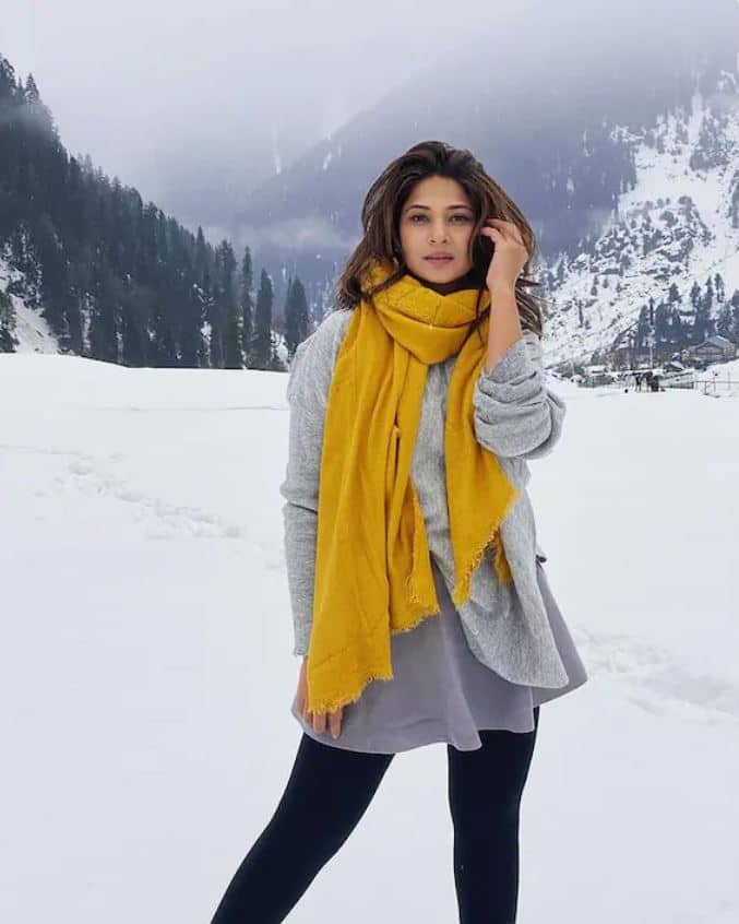 जेनिफर सध्या टेलिव्हिजनपासून लांब आहे. पण ती सोशल मीडियावर अॅक्टिव्ह असते. (Photo : @jenniferwinget1)