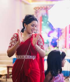 Mirnalini Ravi: ఎర్రరంగు చీరలో గద్దల కొండ గణేష్ బ్యూటీ, మళ్లీ ఏ సినిమాలో చూస్తామో