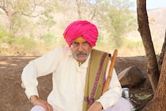 Gulhar :  माधव अभ्यंकरांच्या लूकनं वेधलं लक्ष ;  'गुल्हर' लवकरच प्रेक्षकांच्या भेटीस