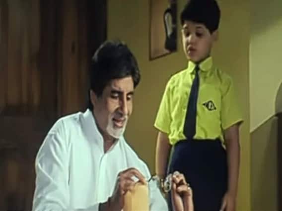 बागबान में अमिताभ बच्चन का पोता बन लोगों का दिल जीतने वाला राहुल अब दिखता है हट्टा-कट्टा नौजवान, फोटो देख यकीन करना होगा मुश्किल बागबान में अमिताभ बच्चन का पोता बन लोगों का दिल जीतने वाला राहुल अब दिखता है हट्टा-कट्टा नौजवान, फोटो देख यकीन करना होगा मुश्किल