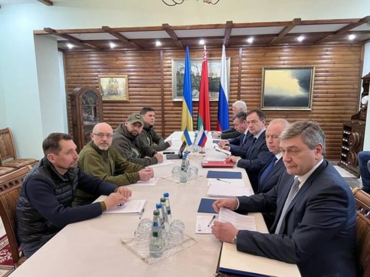 Third round of Ukraine-Russia talks end with no significant results Report says रूस-यूक्रेन की तीसरी बैठक बेनतीजा! कुछ खास आगे नहीं बढ़ पाए दोनों देश