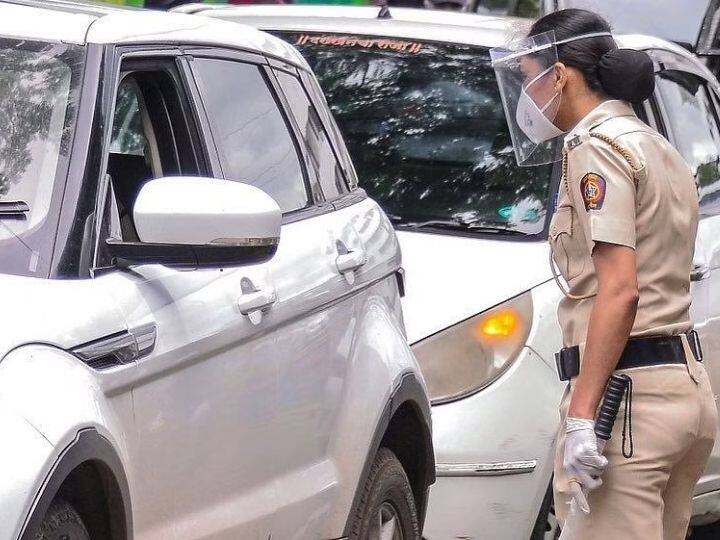 Womens Day 2022 : RTO कडून पहिलाच प्रयोग, महाराष्ट्रात सावित्री पथकाची स्थापना Womens Day 2022 First experiment from RTO establishment of first Savitri Squad in Maharashtra Marathi News Womens Day 2022 : RTO कडून पहिलाच प्रयोग, महाराष्ट्रात सावित्री पथकाची स्थापना