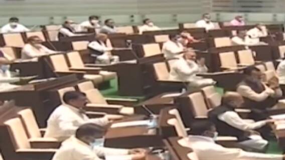 કોંગ્રેસ ધારાસભ્ય સુખરામ રાઠવાએ ઉઠાવ્યો કોરોનમાં ઈન્જેક્ષન અછતનો મુદ્દો, જુઓ ગુજરાતી ન્યુઝ