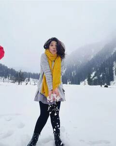 PHOTO : स्नो बेबी... जेनिफर विंगेटच्या क्लासी अंदाज!