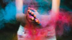 Dol Purnima 2022: রং মেখে হুল্লোড় নয় শুধু, দোলের খাবারে থাক সাবেকিয়ানার ছোঁয়া