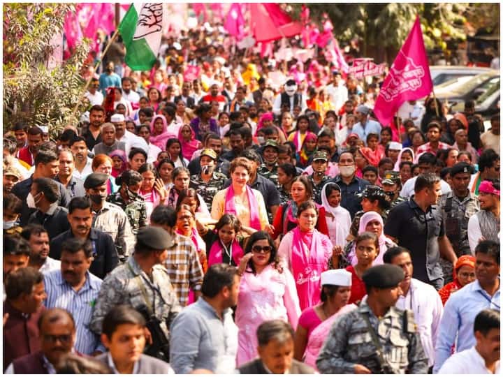 Congress leader Priyanka Gandhi March in Lucknow ladki hun Lad sakti hun campaign on International women's day महिला दिवस के मौके पर 'लड़की हूं लड़ सकती हूं' कैंपेन के तहत प्रियंका गांधी ने लखनऊ में निकाला मार्च