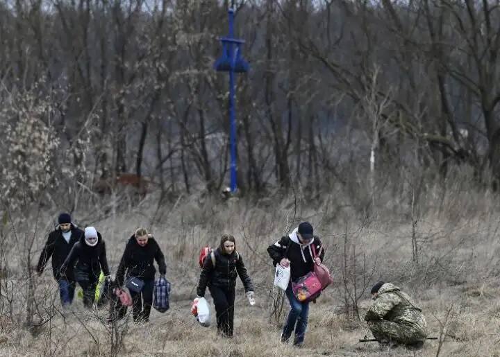 Russia and Ukraine war Tamil Nadu Student Joins Ukraine Forces to Take on Russian Invasion Russia-Ukraine Conflict: ইউক্রেনের সেনাবাহিনীতে যোগ তামিলনাড়ুর পড়ুয়ার