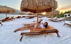 Russia Ukraine War: ‘ચારેબાજુ બોમ્બ-રોકેટ પડવાનો આવતો હતો અવાજ’, પૂર્વ મિસ યુક્રેને વર્ણવી પુત્ર સાથે દેશ છોડવાની કહાની