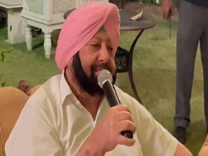Amarinder Singh sing song before punjab election results, hosted dinner party Patiala Captain Amarinder Singh का दिखा अलग अंदाज, गाना गाकर विरोधियों पर कसा तंज