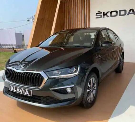 स्कोडाची नवीकोरी स्लाव्हिया लॉन्च