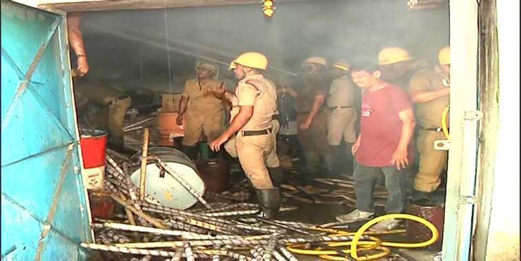 Kolkata Banshdroni Thread Factory burned into ashes after devastating fire Kolkata Factory Fire : বিধ্বংসী আগুন বাঁশদ্রোণীতে, ভস্মীভূত সুতোর কারখানা