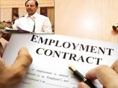 KCR On contract employees: కాంట్రాక్ట్ ఉద్యోగులకు హ్యాపీ డేస్‌, ఒప్పంద ఉద్యోగాలు లేకుండా ఇకపై జాబ్‌ క్యాలెండర్ విడుదలకు ఆదేశాలు