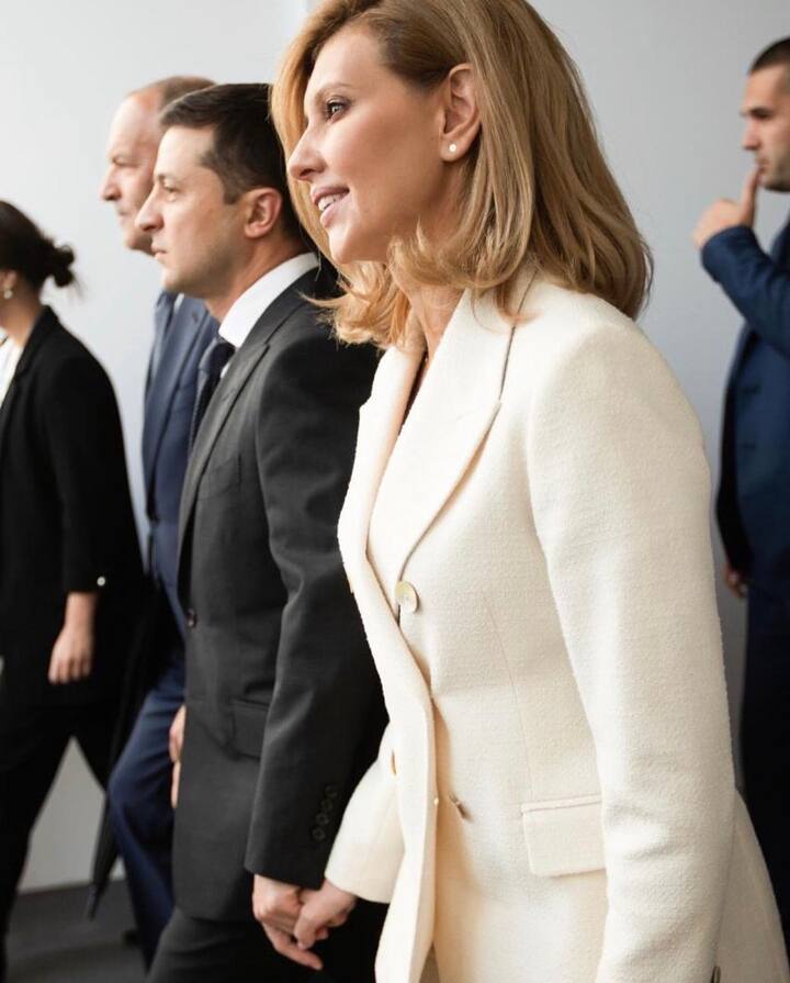 उन्होंने रूस के हमले को लेकर वैश्विक मीडिया को एक भावुक खुला पत्र लिखा है, जिसमें उन्होंने कहा है कि रूस की ओर से यूक्रेन पर किए गए हमले पर भरोसा करना असंभव था.