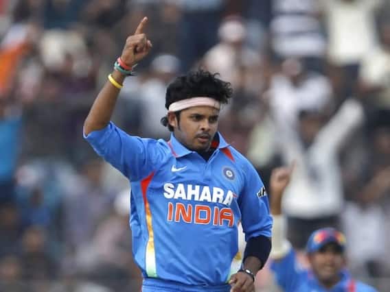 Sreesanth Retirement: तो पुन्हा परतणारचं नाही, एस. श्रीशांतचा मोठा निर्णय Sreesanth Retirement: तो पुन्हा परतणारचं नाही, एस. श्रीशांतचा मोठा निर्णय