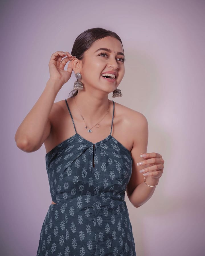 Tejasswi Prakash : छोट्या पडद्यावरील बिग बॉस-15 (Bigg Boss 15) या शोमुळे अभिनेत्री तेजस्वी प्रकाशला (Tejasswi Prakash) विशेष लोकप्रियता मिळाली. (photo:tejasswiprakash/ig)