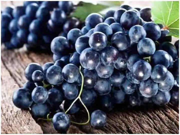 health tips include these black coloured foods in the diet Health Tips : 'या' काळ्या रंगाच्या पदार्थांचा आहारात समावेश करा, नेहमी निरोगी राहाल