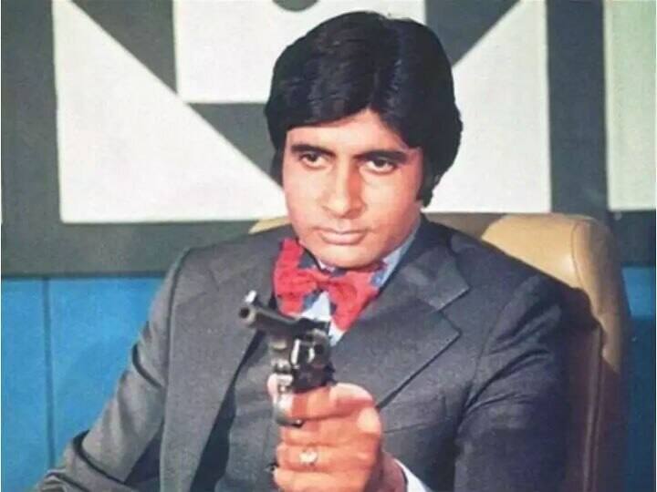अमिताभ बच्चन की सुपरहिट फिल्मों में शुमार 'डॉन' में बिग बी ने विजय पाल का किरदार निभाया था. फिल्में वो डॉन भी  थे और विजय पाल भी.
