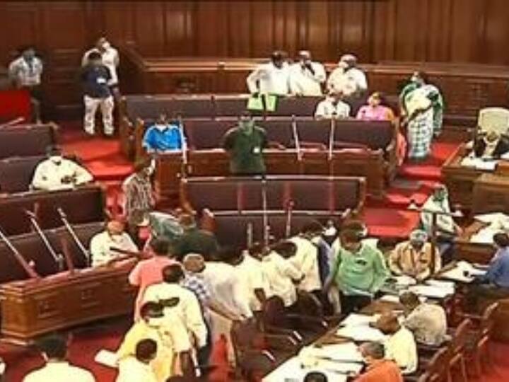 BJP MLAs Sudip Mukherjee and Mihir Goswami suspended for remain session West Bengal Legislative Assembly बंगाल विधानसभा में हंगामा करने को लेकर BJP के 2 विधायक हुए सस्पेंड, शेष बजट सत्र में नहीं होंगे शामिल