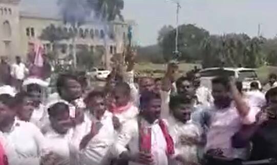 OU Celebrates Job Notification: CM KCR ప్రకటనతో ఉస్మానియా విశ్వవిద్యాలయంలో సెలబ్రేషన్స్| ABP Desam