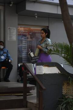 Janhavi Kapoor: জিম পোশাকে নেট দুনিয়ায় ঝড় তুললেন জাহ্নবী কপূর