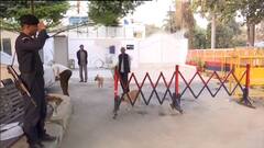 UP Election Result 2022: ফল ঘোষণার আগেই সমাজবাদী পার্টির দফতরের সামনে সমর্থকদের ভিড় | Bangla News