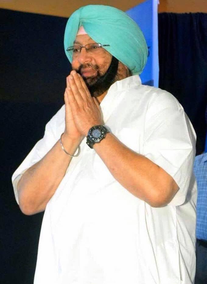 काँग्रेसच्या हातात असलेले हे राज्य हातातून जाण्याची अनेक कारणं आहेत. यामध्ये महत्वाचं म्हणजे क्रिकेटर आणि मूळचे भाजपवासी नवज्योतसिंह सिद्धू यांना प्रदेश अध्यक्ष बनवले आणि मुख्यमंत्री अमरिंदर सिंह यांच्यापुढे आव्हान उभे केले